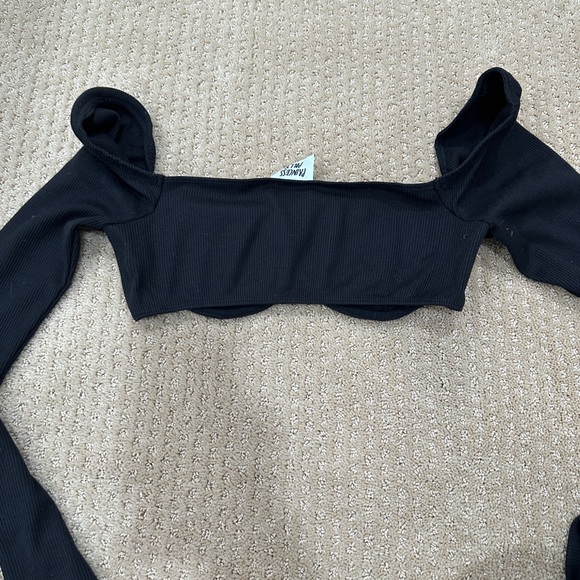 CUTE GOING OUT TOP! - Picture 3 of 3